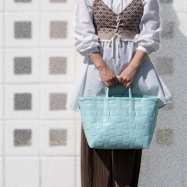 【カゴバッグ】手編み HandedBy NICE SHOPPER 2023 soft mint( カゴバッグ ハンドバッグ かばん 鞄 バスケット ハンドメイド リサイクル素材 ハンデッドバイ )【お取り寄せ】