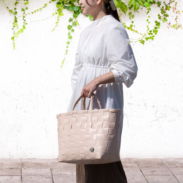 【カゴバッグ】手編み HandedBy NICE SHOPPER 2023 soft peach( カゴバッグ ハンドバッグ かばん 鞄 バスケット ハンドメイド リサイクル素材 ハンデッドバイ )【お取り寄せ】