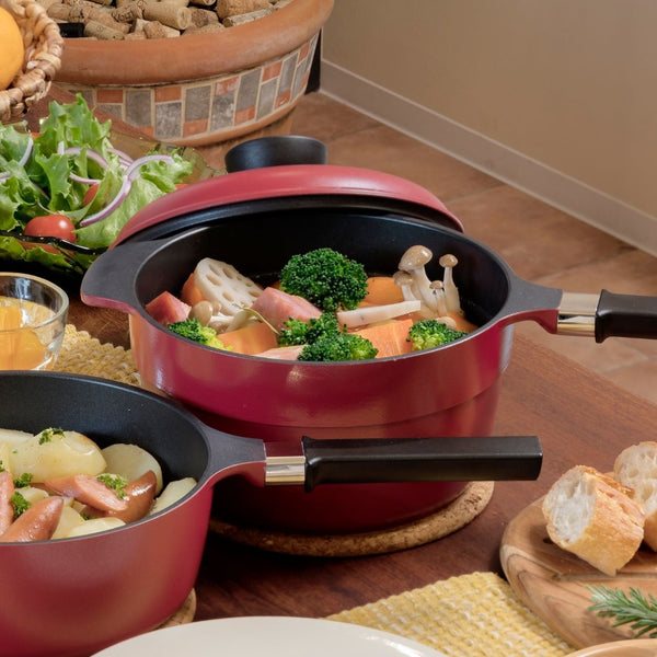 【完売/終了】IH収納鍋 NAOMI Deluxe 4点セット スタッキング 収納しやすい鍋