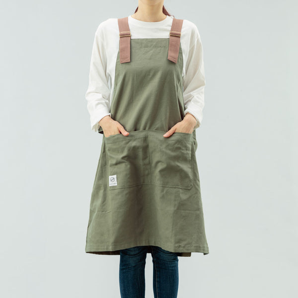 【2枚以上のご購入でお得】Peacetar Black Label カバーオールエプロン カーキ - キッチン・アウトドア・介護など作業着に人気【メール便は送料無料 / 日時指定不可】