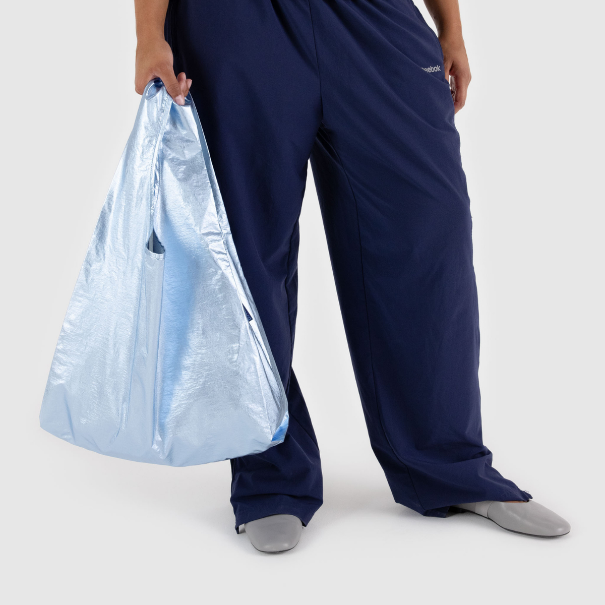 STANDARD BAGGU メタリックライトブルー【メール便は送料無料 / 日時指定不可】 - 鍋・フライパン・キッチン用品と雑貨の専門店 『NABESTORE』
